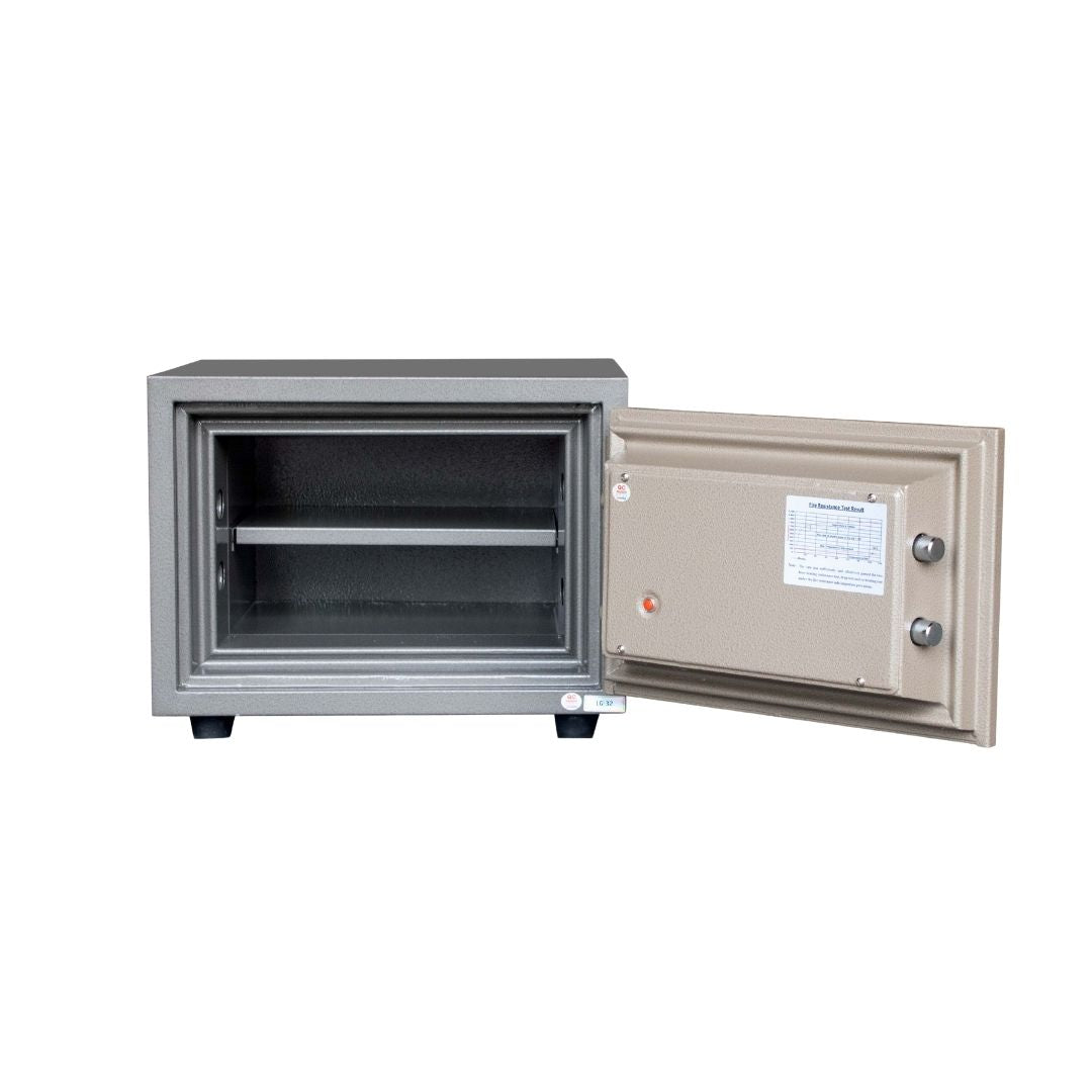 LG32E4